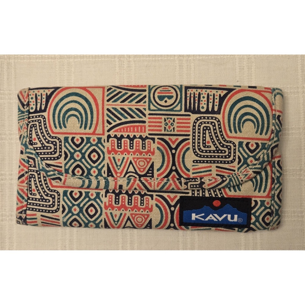 Kavu Big Spender Tri Fold Wallet Geometric Pattern, 100% Cotton EUC Easy Clean